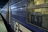 "УЗ" запускає додаткові поїзди в Карпати…